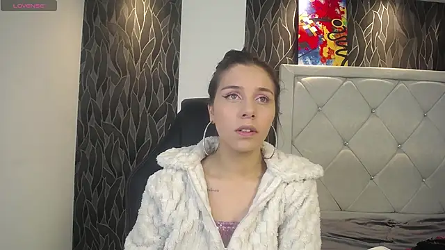 Snapshot of 1Sloppy_Fox4 chatting on November 16, 7:02 am 1Sloppy Fox4 online show from November 16, 7:02 am