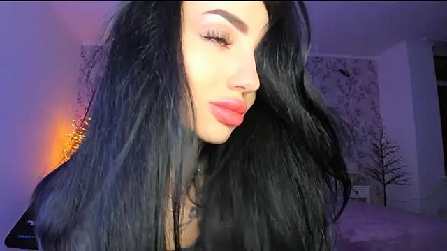 Snapshot of NancyLovee_ chatting on January 8, 7:42 pm NancyLovee online show from January 8, 7:42 pm