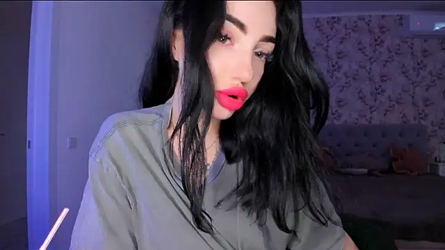 Snapshot of NancyLovee_ chatting on July 6, 4:53 pm NancyLovee online show from July 6, 4:53 pm