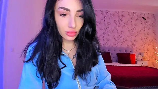 NancyLovee  online show from April 17, 11:57 am