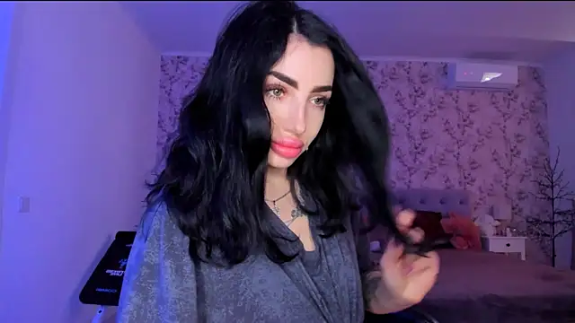 Snapshot of NancyLovee_ chatting on June 9, 2:40 pm NancyLovee online show from June 9, 2:40 pm