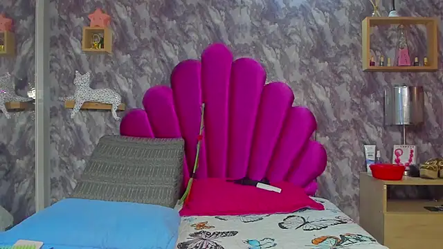 EMMAPARISS online show from November 8, 11:47 am