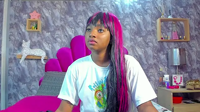 EMMAPARISS online show from November 6, 11:58 am