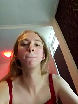 MissPigster online show from September 9, 12:03 pm