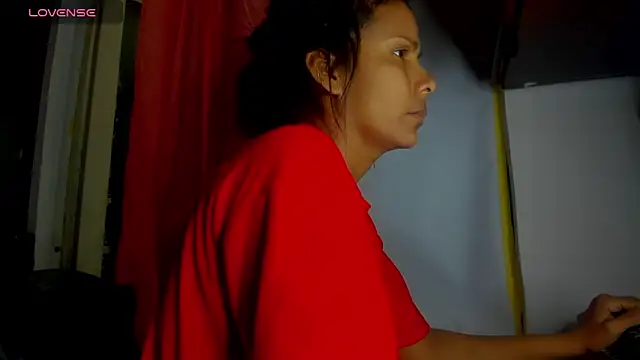 Nenita Hot  online show from December 19, 2:08 pm