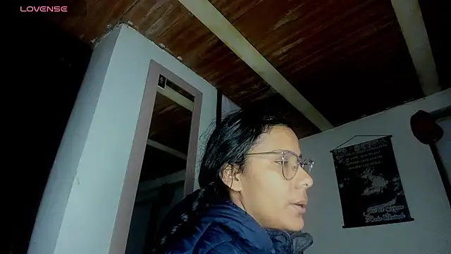 Nenita Hot  online show from October 5, 7:10 am