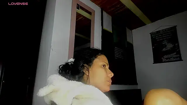 Nenita Hot  online show from September 30, 3:34 am