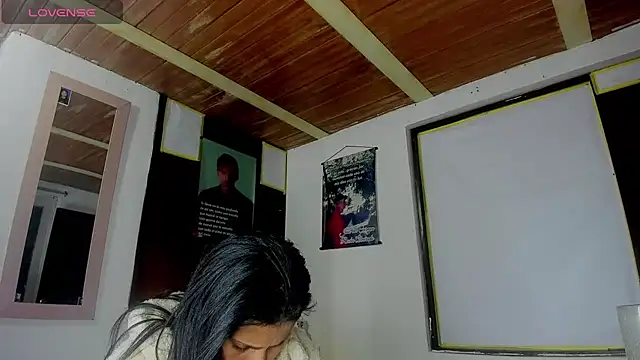 Nenita Hot  online show from September 27, 9:54 pm