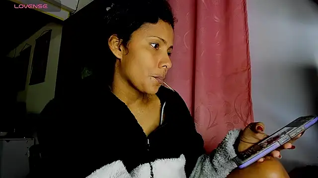 Nenita Hot  online show from September 17, 7:38 pm