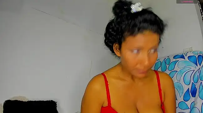 Nenita Hot  online show from March 5, 1:21 am