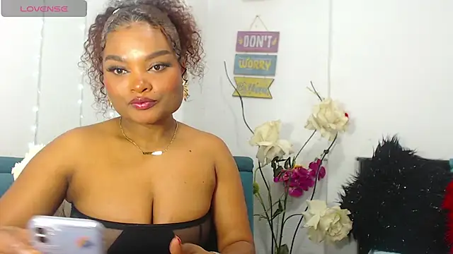 gianna smith online show from February 15, 10:22 am