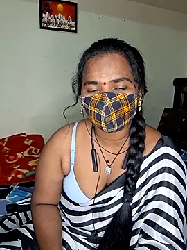 Snapshot of anitha906 chatting on February 13, 5:01 pm anitha906 online show from February 13, 5:01 pm