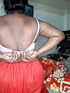 Snapshot of anitha906 chatting on March 6, 11:53 pm anitha906 online show from March 6, 11:53 pm