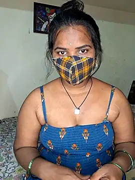 Snapshot of anitha906 chatting on March 5, 8:21 pm anitha906 online show from March 5, 8:21 pm