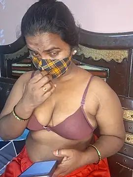 Snapshot of anitha906 chatting on October 6, 5:13 pm anitha906 online show from October 6, 5:13 pm