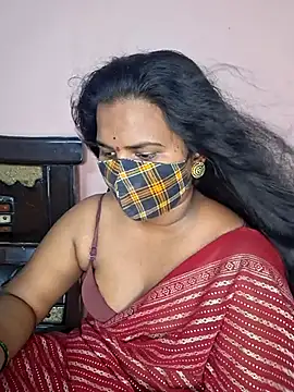 Snapshot of anitha906 chatting on September 8, 4:28 pm anitha906 online show from September 8, 4:28 pm