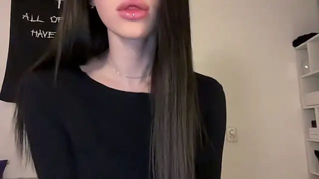 ur molly online show from October 21, 2:11 am