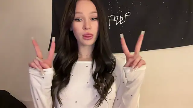 ur molly online show from October 24, 1:04 am