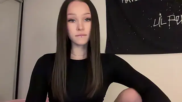 ur molly online show from October 27, 2:40 pm