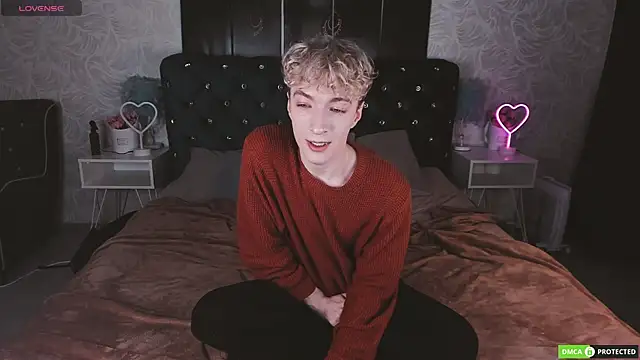 TrevorBenson online show from November 29, 7:14 pm