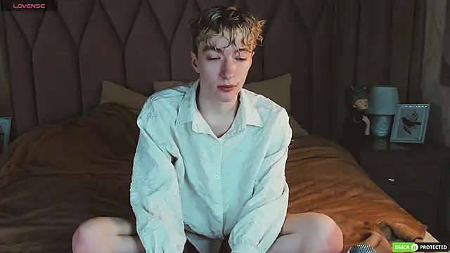 TrevorBenson online show from December 2, 3:07 am