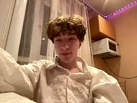 TrevorBenson online show from March 19, 9:58 pm