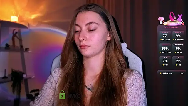 lady curls online show from March 6, 10:49 pm