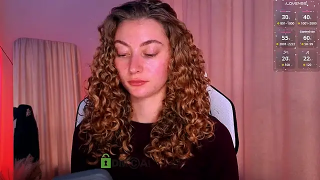 lady curls online show from September 17, 11:34 am