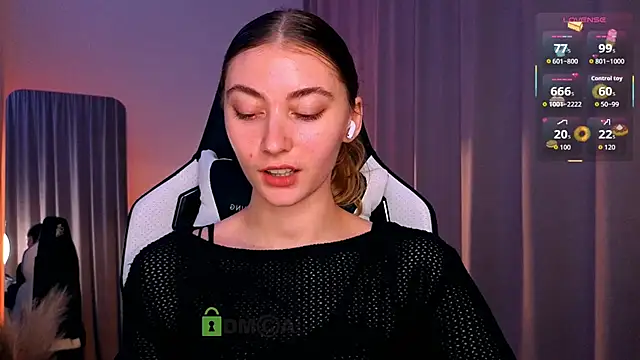 lady curls online show from November 23, 10:09 pm