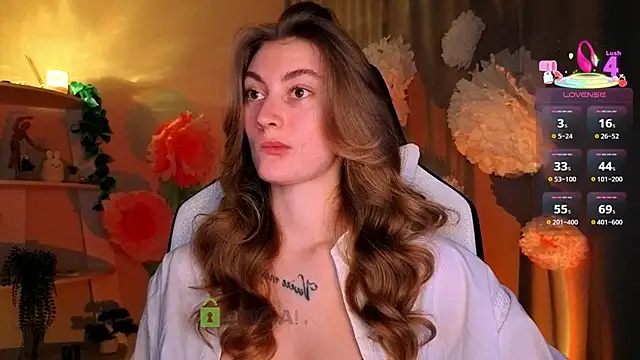 lady curls online show from April 2, 10:16 pm