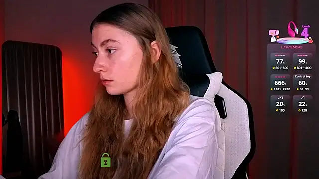 lady curls online show from February 7, 10:40 pm