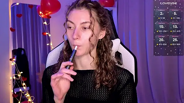 lady curls online show from February 16, 1:58 am