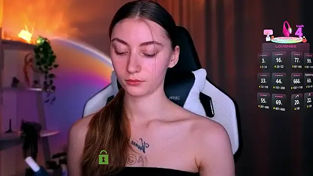 lady curls online show from March 16, 11:07 pm