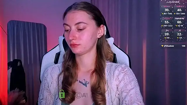 lady curls online show from September 13, 10:21 pm