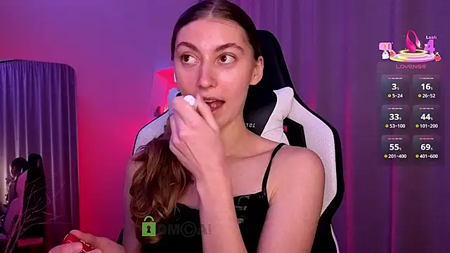 lady curls online show from January 10, 11:22 pm