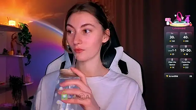 lady curls online show from March 28, 11:17 pm