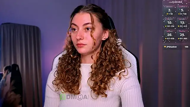 lady curls online show from September 25, 9:43 pm