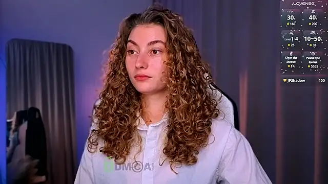 lady curls online show from September 24, 9:32 pm