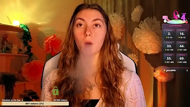 lady curls online show from April 8, 9:27 pm