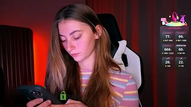 lady curls online show from February 19, 11:23 pm