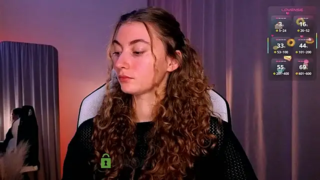 lady curls online show from November 26, 10:43 pm