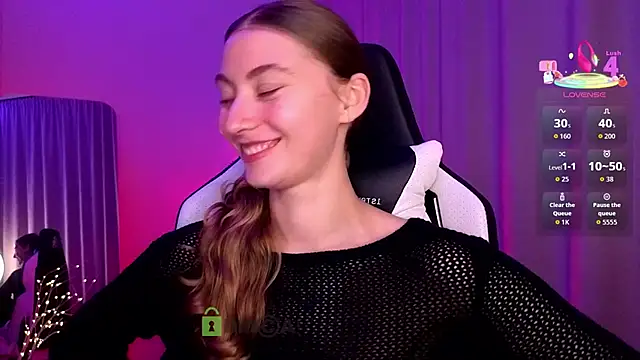 lady curls online show from January 12, 11:31 pm