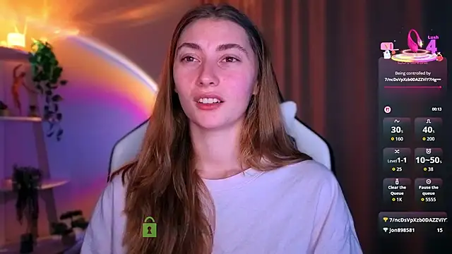 lady curls online show from March 10, 10:58 pm