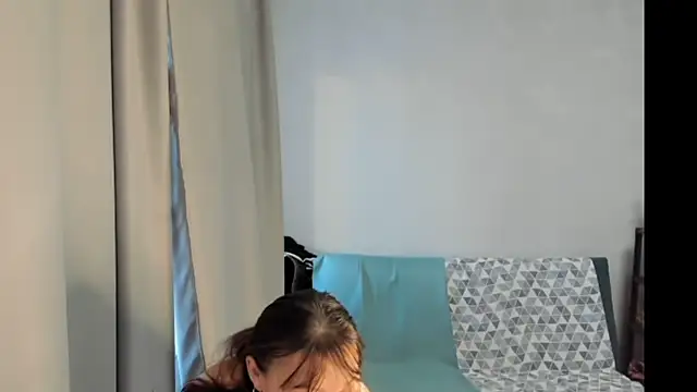 elis gabbi online show from December 4, 2:32 am