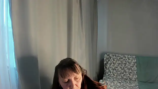 elis gabbi online show from November 10, 2:05 am