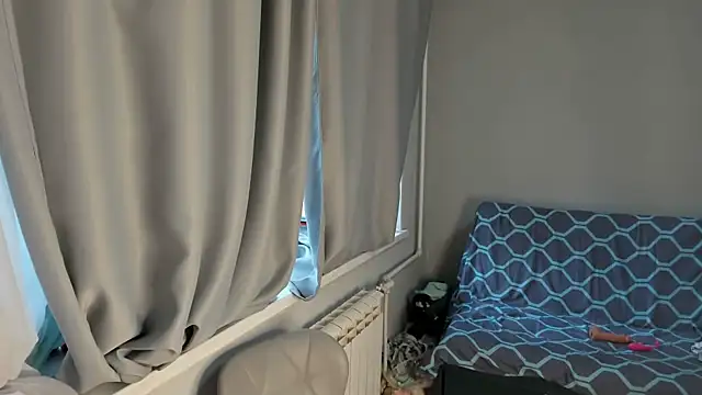 elis gabbi online show from September 18, 1:41 am