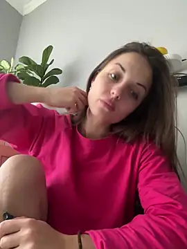 Snapshot of AmiLavs chatting on December 15, 11:16 am AmiLavs online show from December 15, 11:16 am