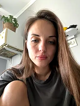 Snapshot of AmiLavs chatting on October 26, 10:48 am AmiLavs online show from October 26, 10:48 am