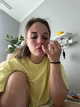 AmiLavs online show from March 30, 9:55 am