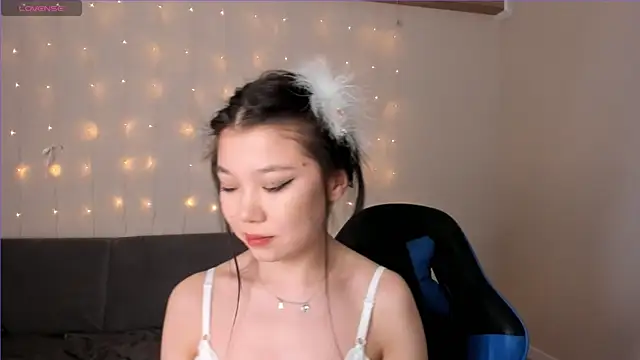 Snapshot of hoshina_sayeri chatting on January 28, 8:58 pm hoshina sayeri online show from January 28, 8:58 pm